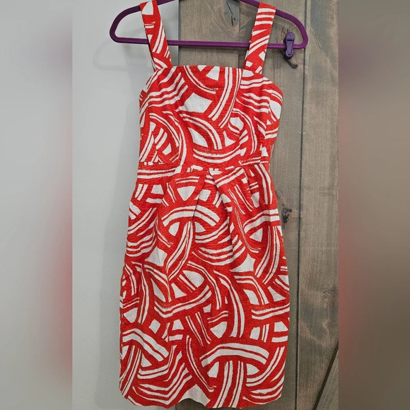 Banana Republic Red Cream printed Sheath midi dress. Size 2 - Picture 3 of 11